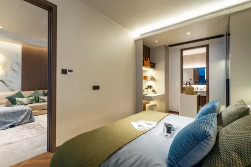 Spacious 2 Bedroom with Sea View - Photo 6
