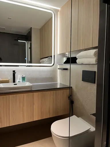 Exclusive Freehold Studio in Layan Green Park Condominium – A Unique Resale Opportunity - Photo 4