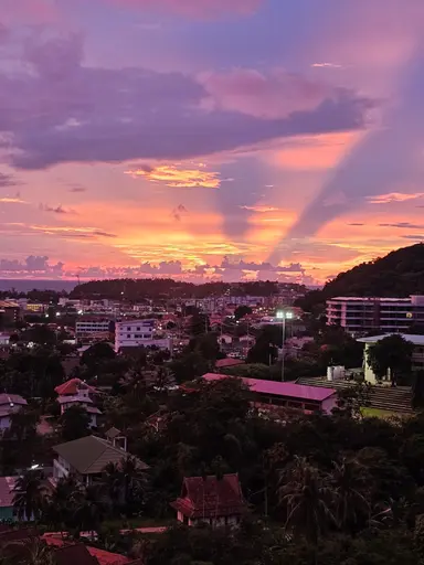 Apartment with a sunset sea view, Kata hills, Phuket - Photo 4