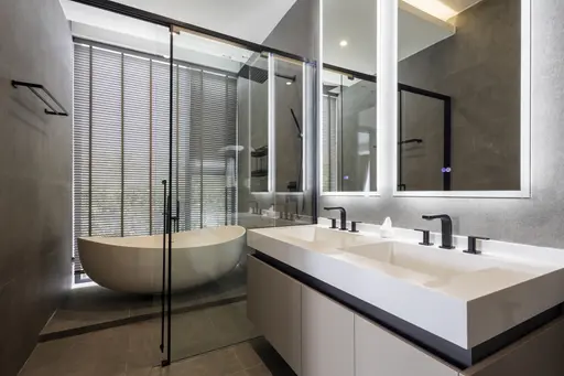 Clover Residence 8