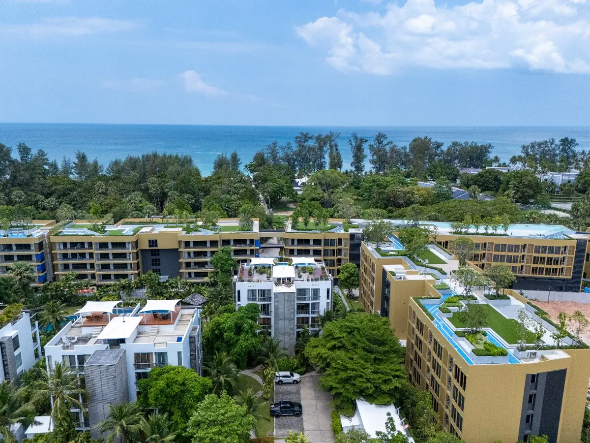 Laguna Beachside Residences