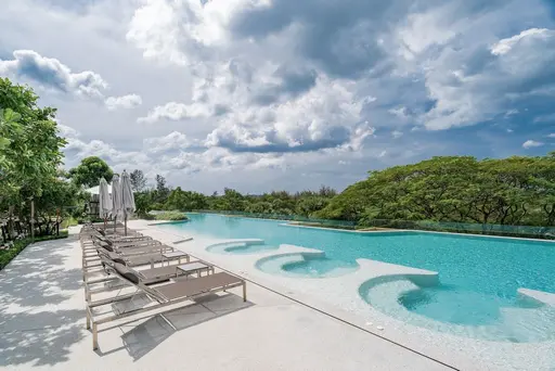 Laguna Beachside Residences 3