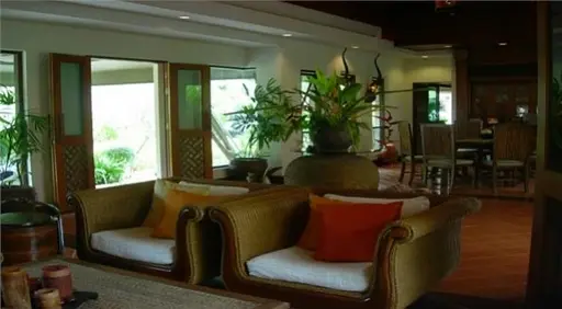 Nai Harn Baan Bua - Baan Bua 6