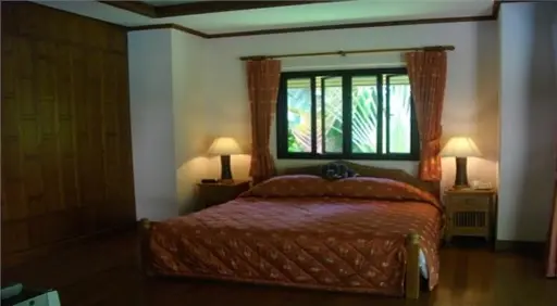 Nai Harn Baan Bua - Baan Bua 8