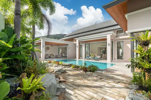 The Breeze Villas 2