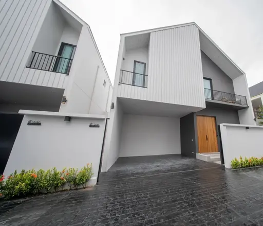 The Regent Villas Pasak - Phase 2 3